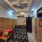 Cream Location,wifi With Android Tv, Luxury Room - New Delhi