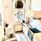 Urban City Retreat - by Nahuen Suites