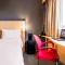 ibis Marilia