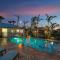 Bermuda Bungalows (Tropical Island Getaway) - West Palm Beach