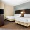 Staybridge Suites St. Petersburg FL, an IHG Hotel - St Petersburg