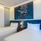 PIER 57 - 410 Amazing 2 BR Condo Romantic Zone
