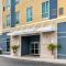 Staybridge Suites St. Petersburg FL by IHG - St Petersburg