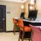 Staybridge Suites West Edmonton - Edmonton