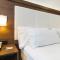Holiday Inn Express Hollywood Walk of Fame by IHG
