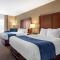 Comfort Inn & Suites Blue Ridge