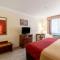 Econo Lodge Inn & Suites Douglasville