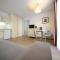 Hotel Cerise Chatou