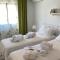Os Reais - Apt in front of the beach in Centeanes