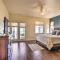 Private Dock and Balcony Waterfront Sparks Home - سباركس