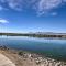 Private Dock and Balcony Waterfront Sparks Home - سباركس