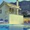 SEMIRAMIS SUITES with pool