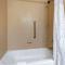 Comfort Inn & Suites Muncie Near University