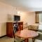 Country Inn & Suites by Radisson, Muskegon, MI