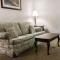 Econo Lodge & Suites Grand Rapids Airport