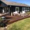 Dejlig sommerhus 150m fra privat strand