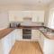 Hendy - Ground Floor Apartment