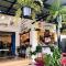 Baan Mae Somkid Homestay