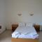 skiathos studios HL