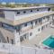 Gray Door Apartments - Adults only