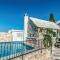 Holiday house Villa Glicinia with hydro-massage pool - Donji Humac