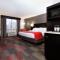 Holiday Inn Milwaukee Riverfront by IHG