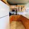 Castle B17 Contemporary Condo with Pool, Beach Access and Free Parking