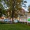 Holiday Inn Express Hotel & Suites Roseville - Galleria Area by IHG