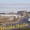 Seaside Studio right on the coastal path. - West Bay