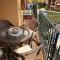 Valencia, ideally located 3bed-2bath apart.Few mints walk from beach,pool,shop. - Port Saplaya