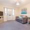 Host & Stay - Westbrook Court Apartment
