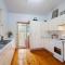 Daves Place Holiday house with WI FI Aircon and Boat Parking