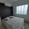 Apto com vista deslumbrante, com piscina e garagem!