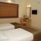 Sandalwood Hotel & Suites