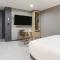 JJ Hotel