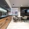 Luxrent Kreshatik Arenacity SkyBar - 基辅