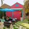 7 Bedroom - Sleeps 14! Next to Bourbon Street