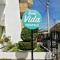 Bona Vida Hotel