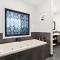 Campania Spa Suite 1