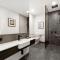 Campania Spa Suite 3