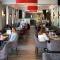 Corso, Zimmer & Cafe, Hotel Garni