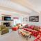 Bromley Village - Clovers 767A