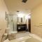 Holiday Inn Express & Suites Riverport Richmond - Richmond