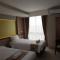 Loji Hotel