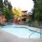 Amazing Location with PRIVATE Hot Tub by Harmony Whistler