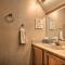 Slopeside Snowshoe Condo - Walk to Ski Lifts!