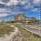 Steps to Boardwalk Condo with Pool in Myrtle Beach - Миртл-Бич