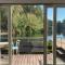 Floating House Embé Experience