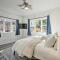 Boat, Hike and Bike Modern Midtown Reno Retreat!