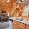 Homey Sevierville Cabin with Deck Near Pigeon Forge! - Sevierville